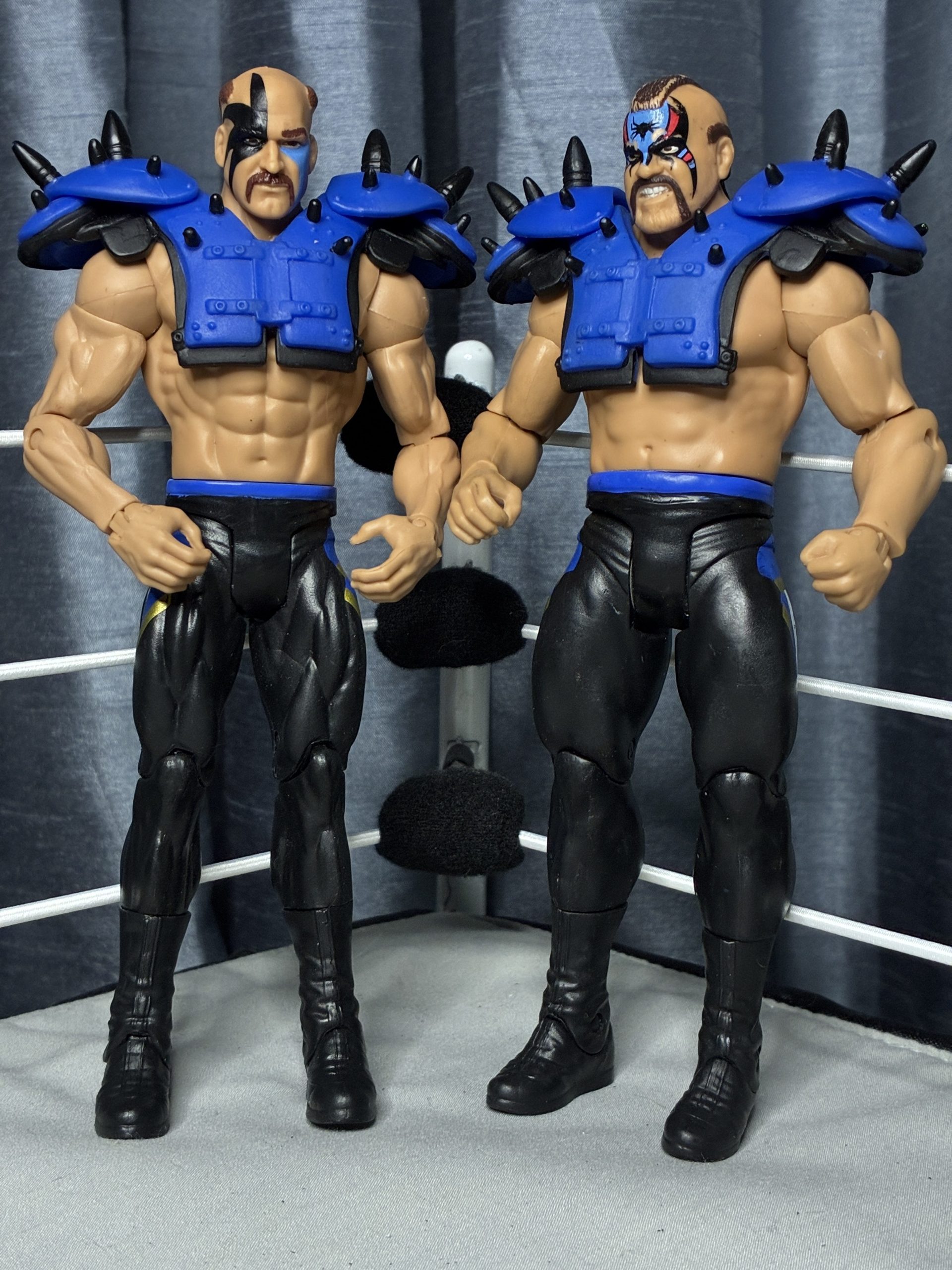スター・ウォーズ エンパイア・ストライクス・バック フィギュアセット The Road Warriors Hawk and Animal - Battle Packs 34 Complete WWE